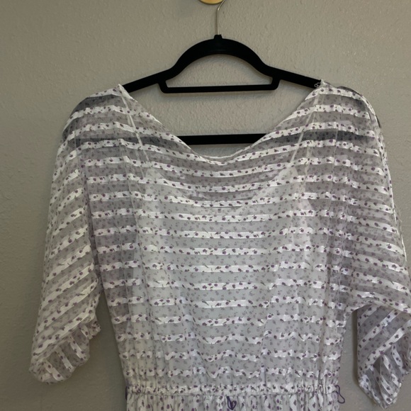 VTG Floral Flowy Dress with Empire Waist w/Sleeves - Picture 3 of 7